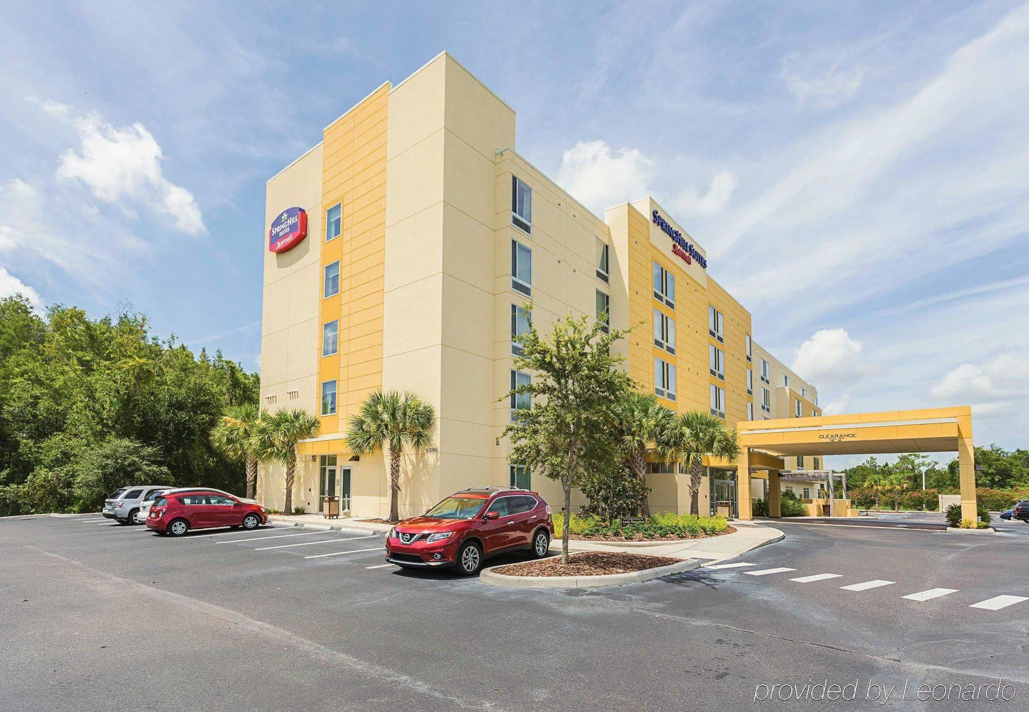 Springhill Suites Tampa North/Tampa Palms Екстериор снимка